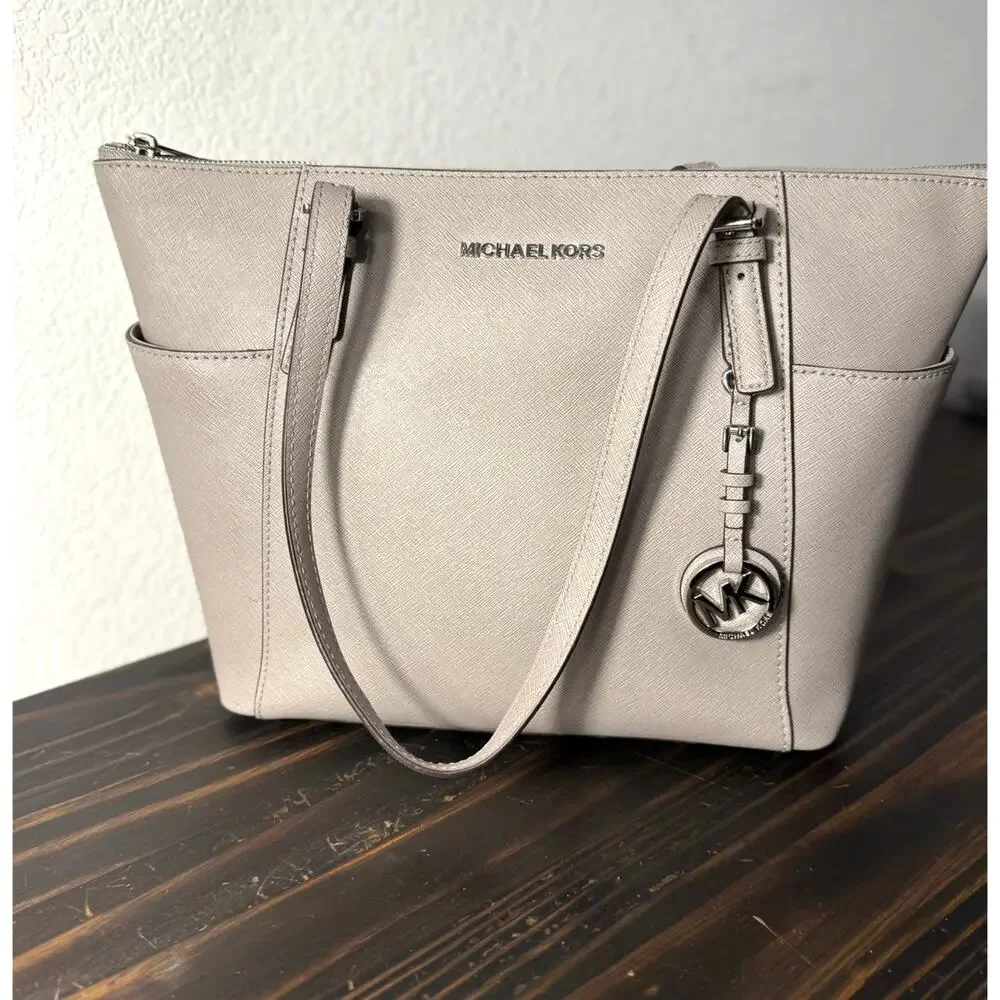 2-Piece Michael Kors Charlotte Tote & Jet Set‎ Long Wallet